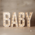 Letras palabra completa o unidad BABY -encajonadas con luces